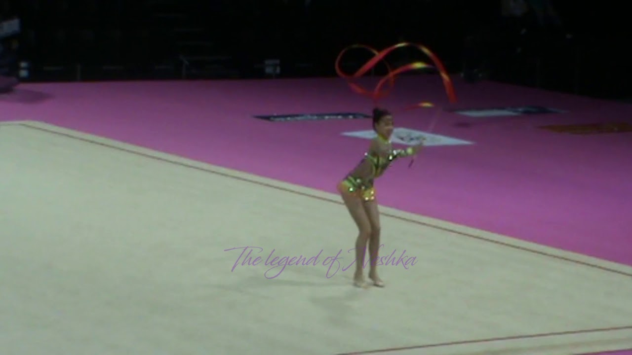 SON Yeon Jae (KOR) ribbon - 2011 Montpellier worlds AA