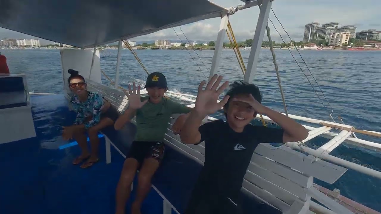 Darius and family || Cebu island hopping tour