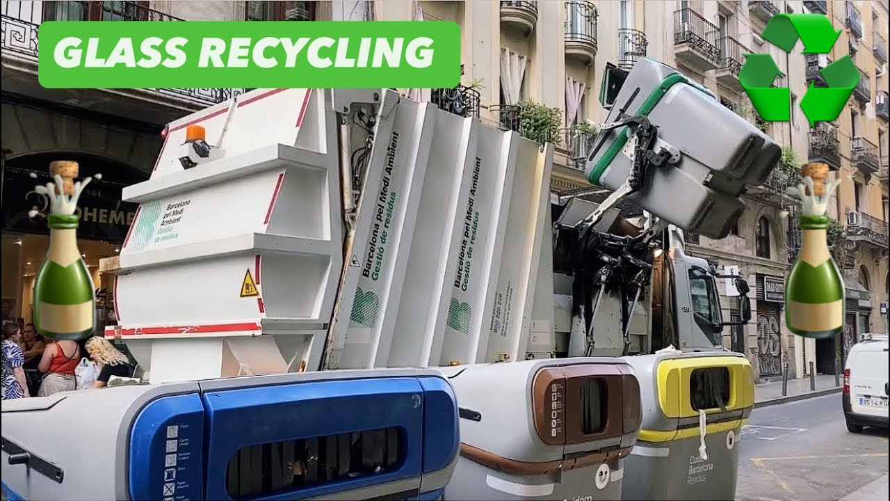 🇪🇸 Iveco Stralis Sideloader Garbage Truck Mixed Glass in Barcelona | Camion de Reciclaje 🍾 ♻️