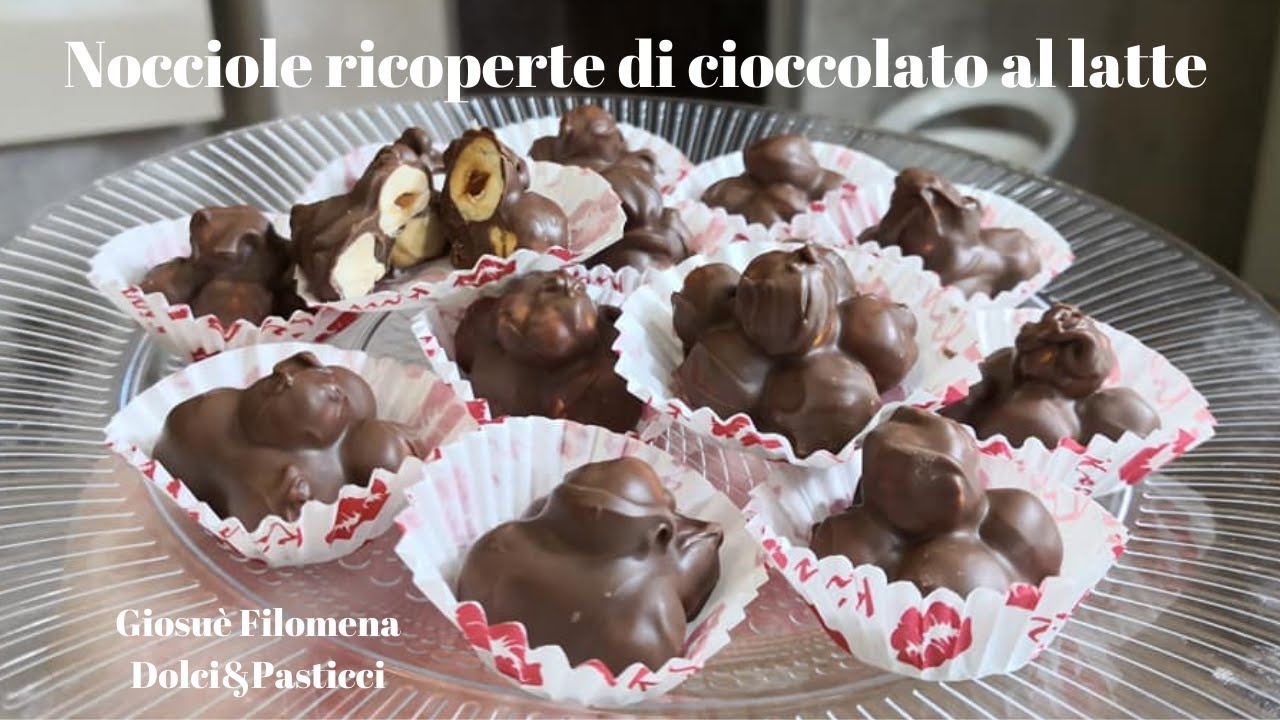 Nocciole ricoperte di cioccolato al latte