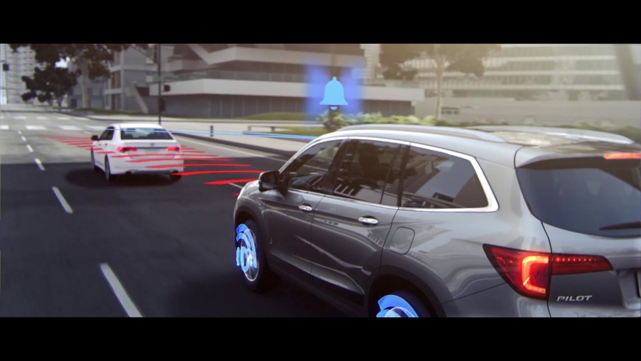 Honda Pilot 2017_Collision Mitigation Braking System&trade; CMBS&reg;1