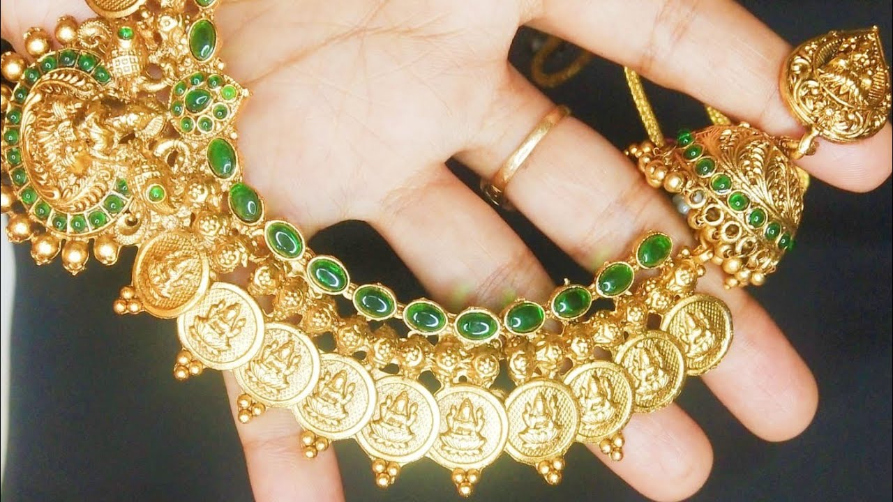 Antique Necklace|Crystal choker| Hip belt | @8904043691