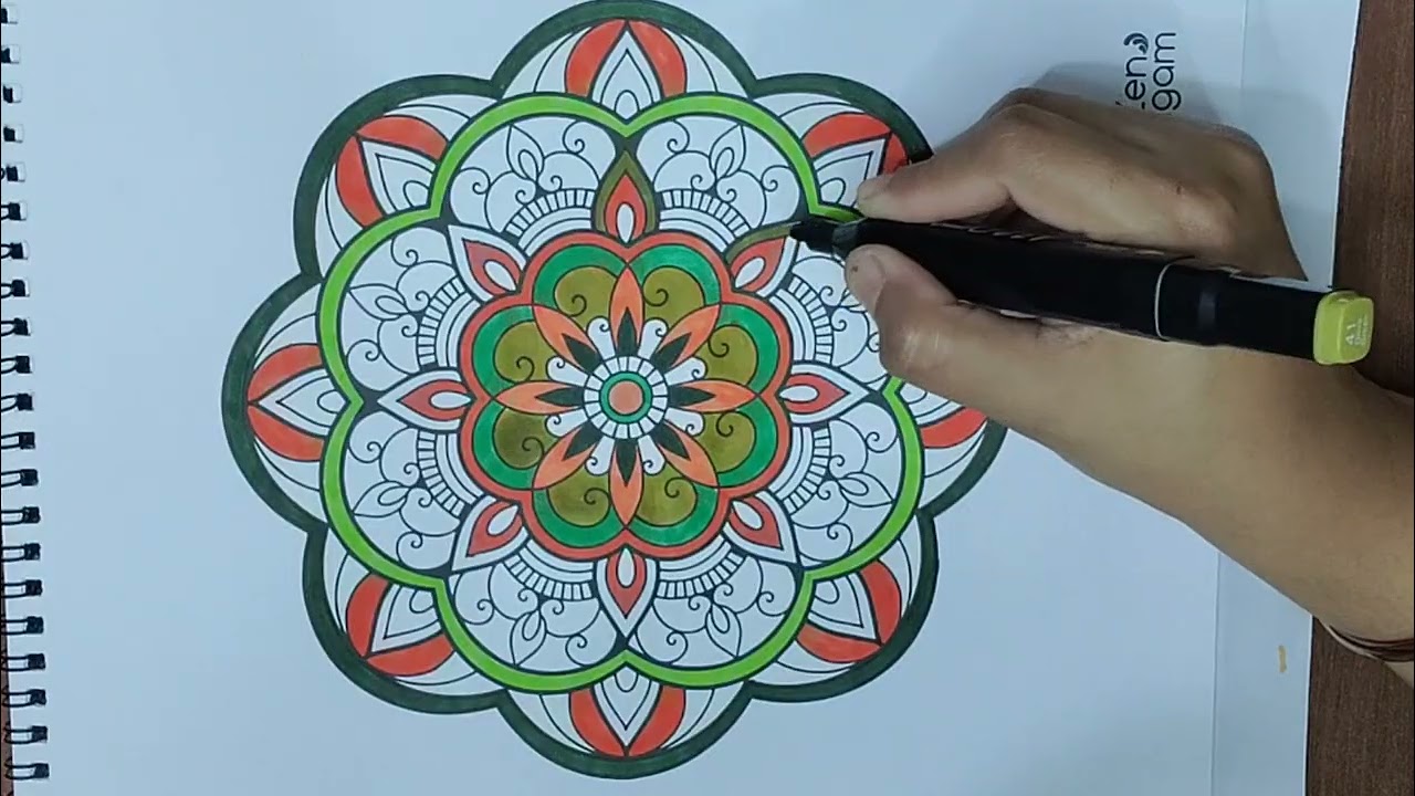 Stress relieving colour therapy with mandala #meditativemandalaart #mandalaart #mandala #satisfying 