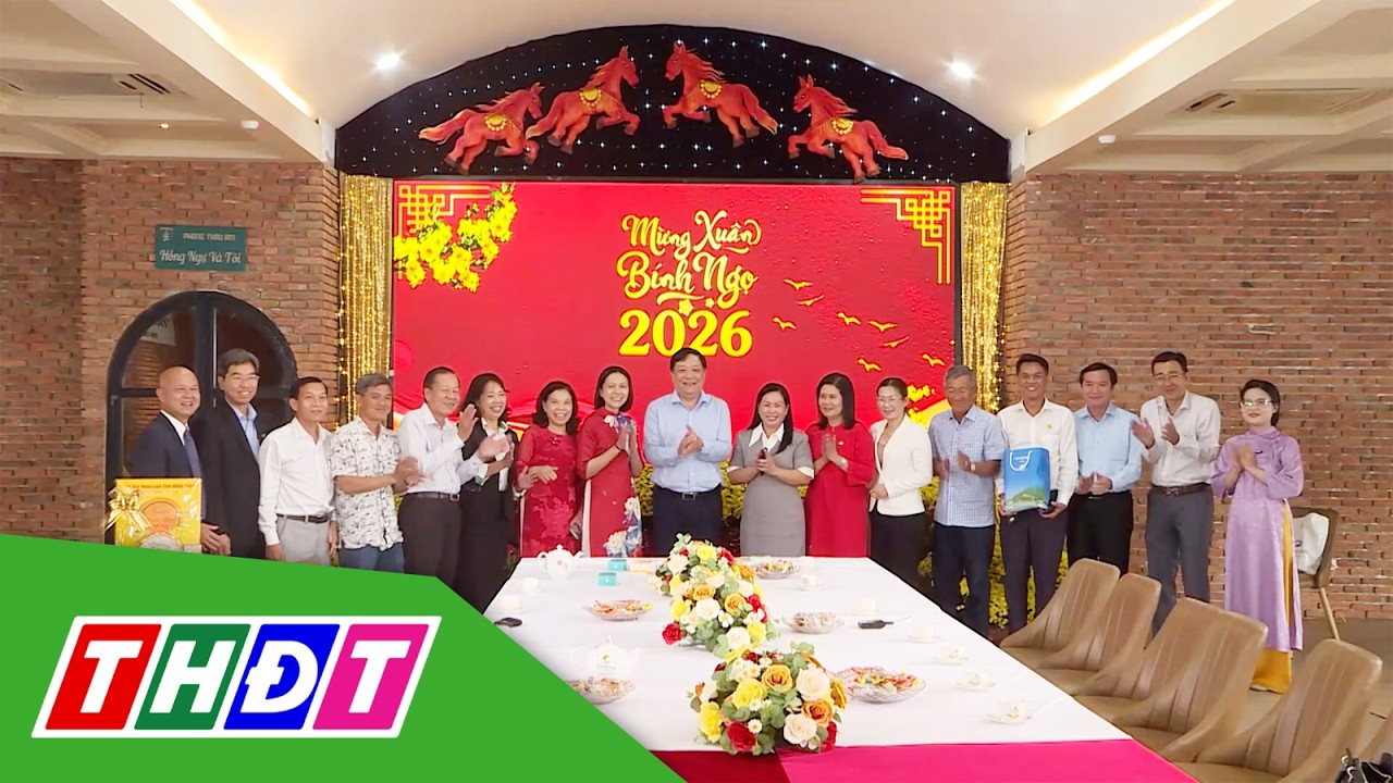 Chủ tịch UBND tỉnh Đồng Tháp xông đất Mùng 3 Tết | THDT