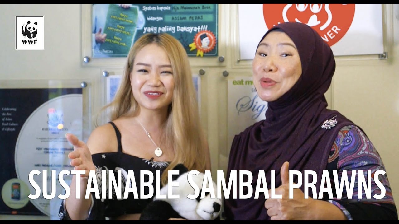 Wah!Banana challenges Madam Mahiran from Hjh Maimunah for sustainable sambal prawns! | WWF-Singapore