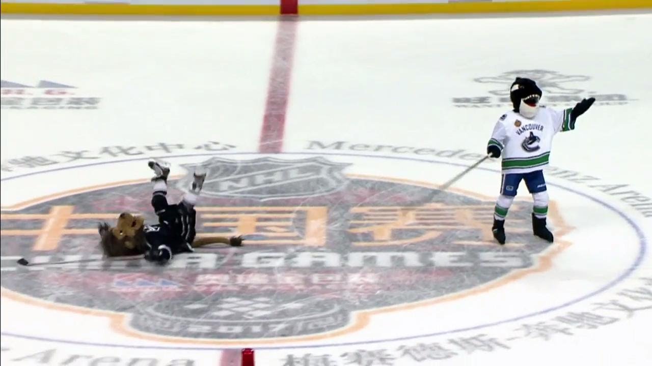 Gotta See It: Amazing mascot penalty demonstration in China