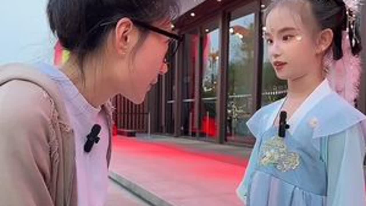 来自东北的小才女，既活波又又才#中国诗词大会 #中华文化 #古诗词 #文化旅游@抖音小助手