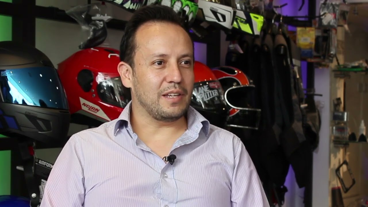Desde Cero Aprendiendo a Emprender - 7 World
