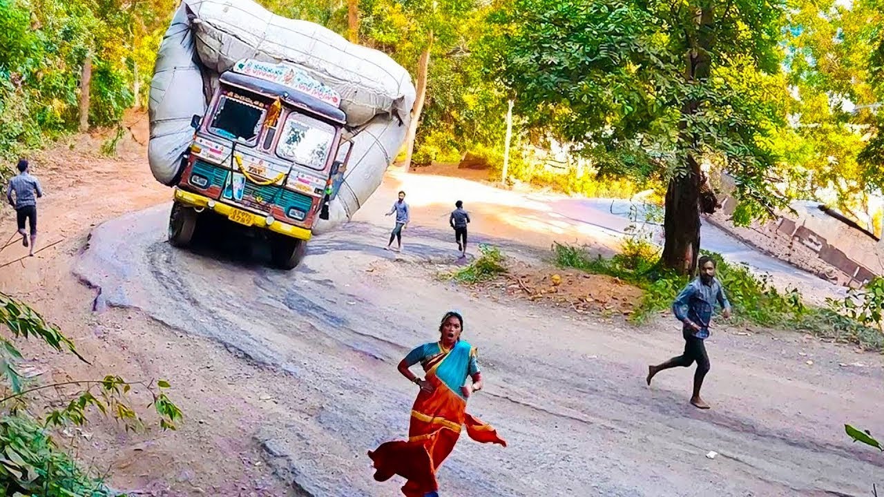 ಚಾರ್ಮಾಡಿ ಘಾಟಿನಲ್ಲಿ ಜನ ಭಯಭೀತರಾಗಿ ಓಡಿದ್ದೇಕೆ? ಆ ಗುಡ್ಡದಲ್ಲಿ ಇದೆಯಾ ಒಂದು ನಿಗೂಢ ರಹಸ್ಯ ?Charmadi | Devi |