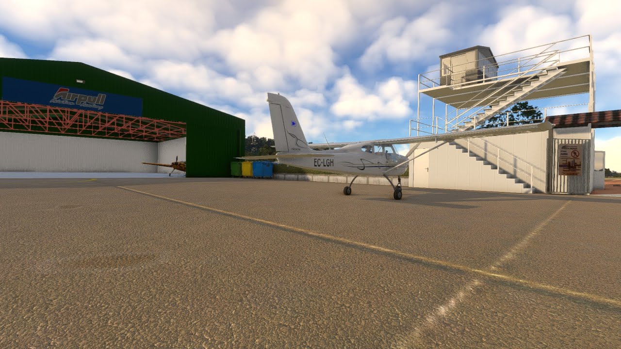 Llegada a Requena (LERE) con ULM Tecnam P92 Echo