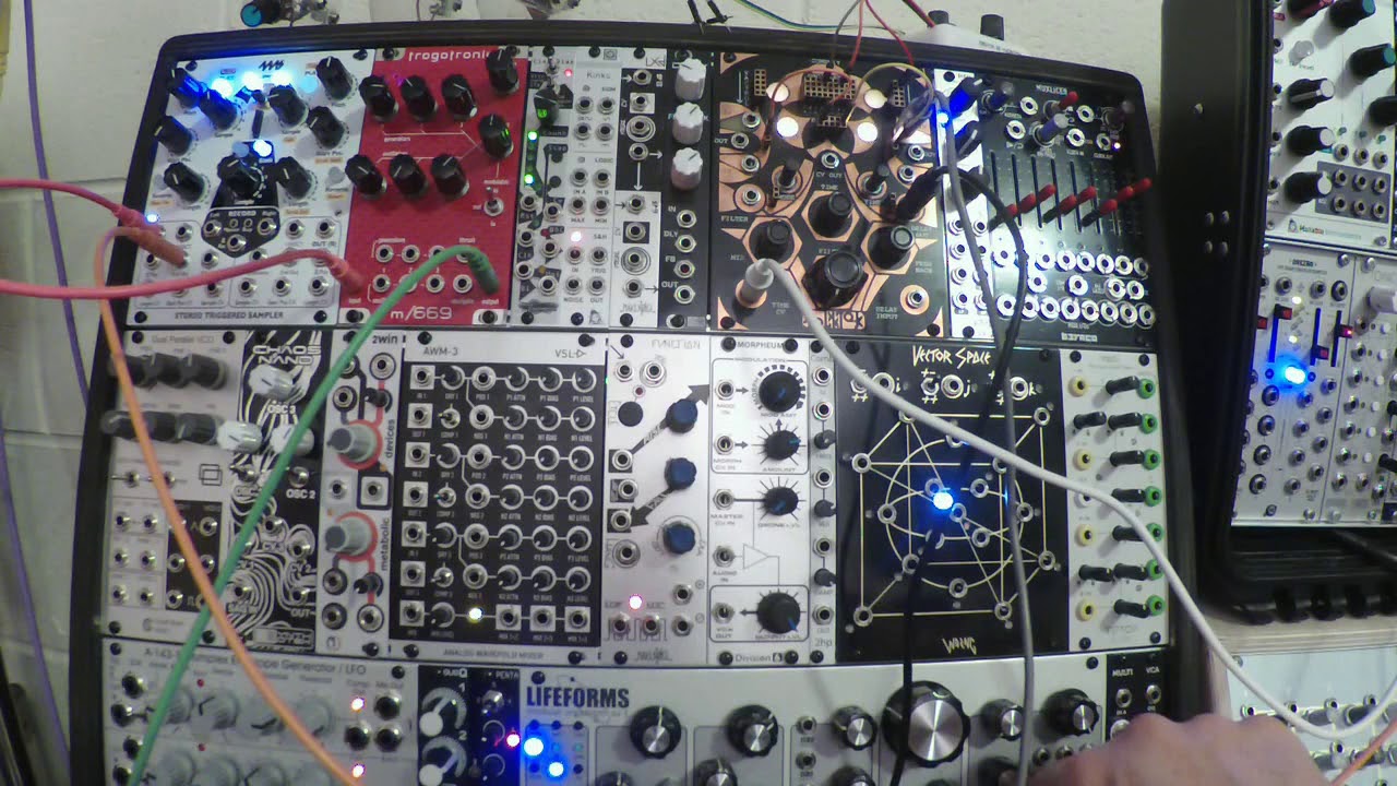 STS drum loop & Trogotronic distortion