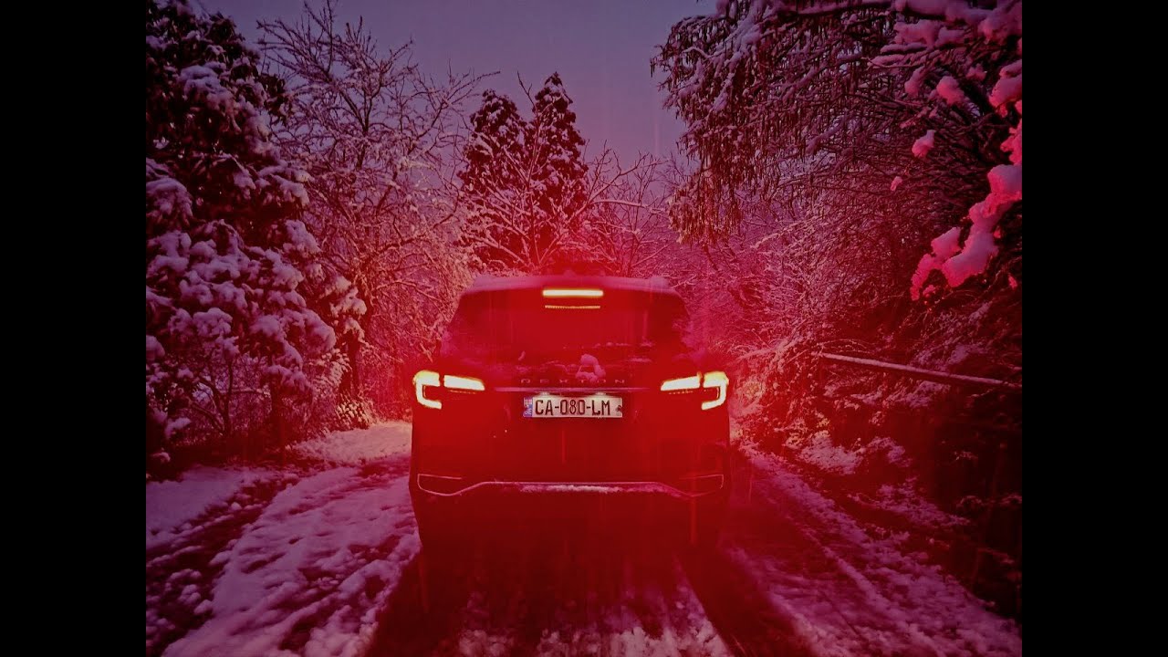 Ssangyong G4 Rexton 2018 in snow