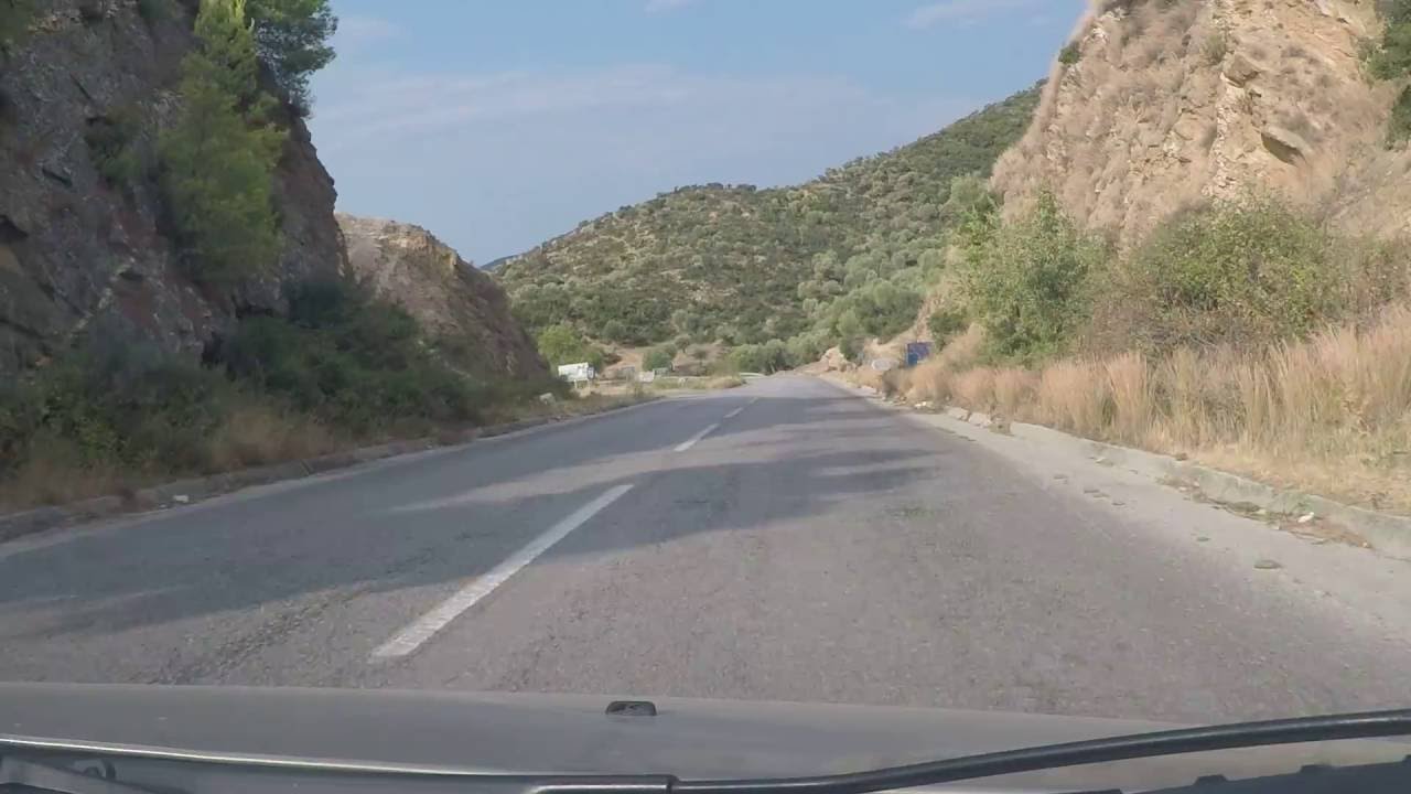Road from Sarti to Kalamitsi