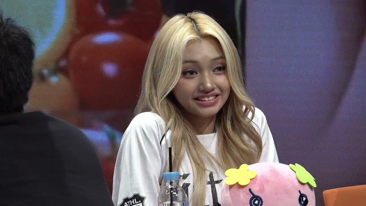 UNIS FAN SIGN EVENT 080425