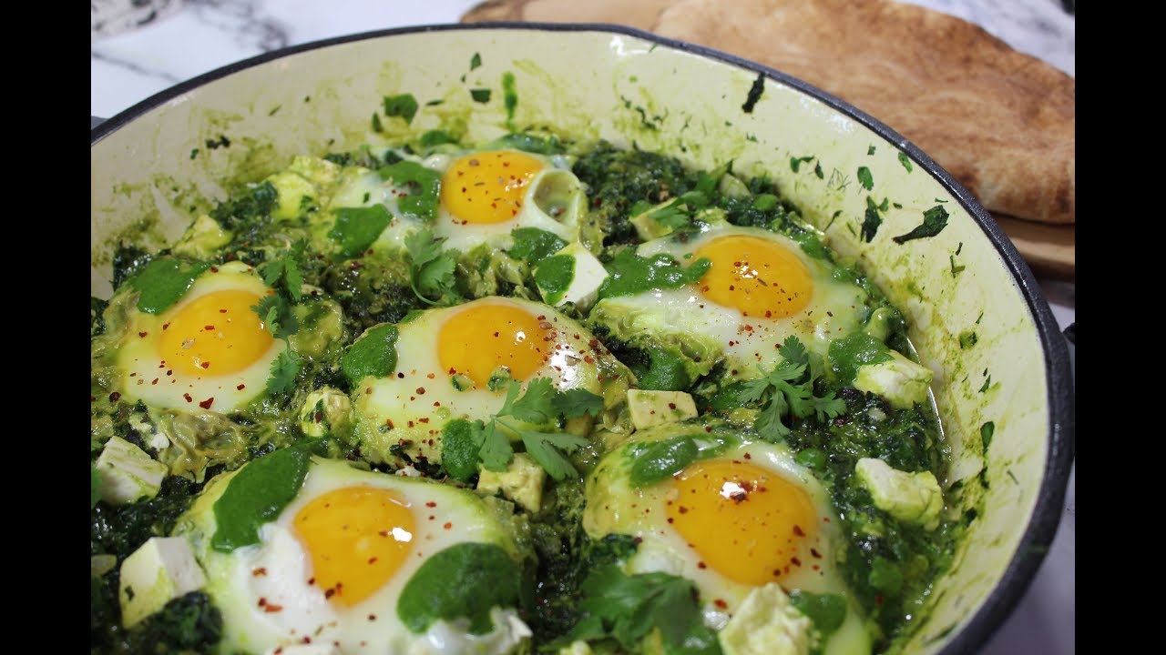Green Shakshuka! For someone, like me,who doesn't like tomato sauce!