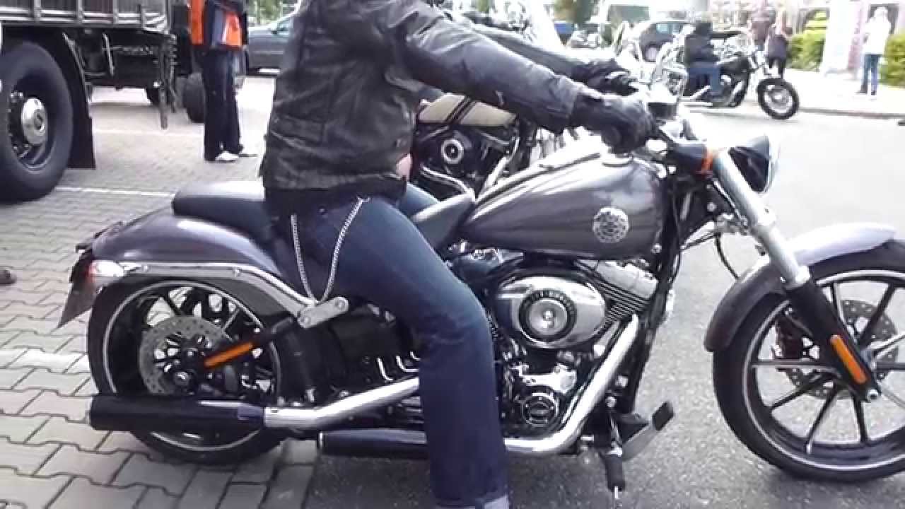 2015 Harley-Davidson Breakout Sound 1690 cm&sup3; 75 Hp * see also Playlist