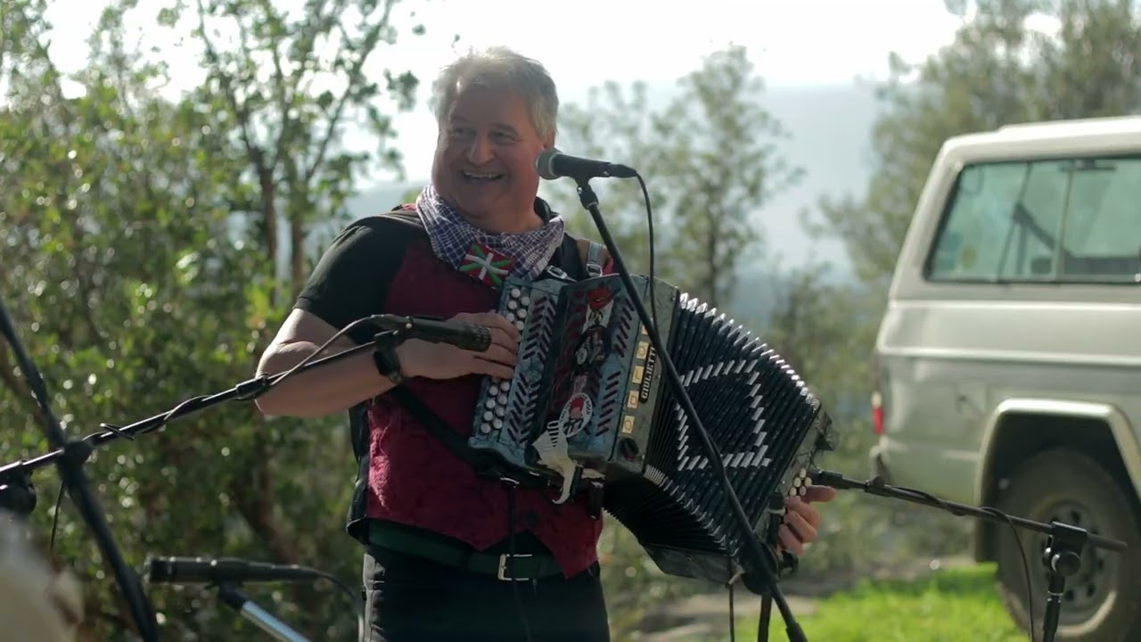 EAST RURAL LIVE SESSION #4 - Ai ze polita