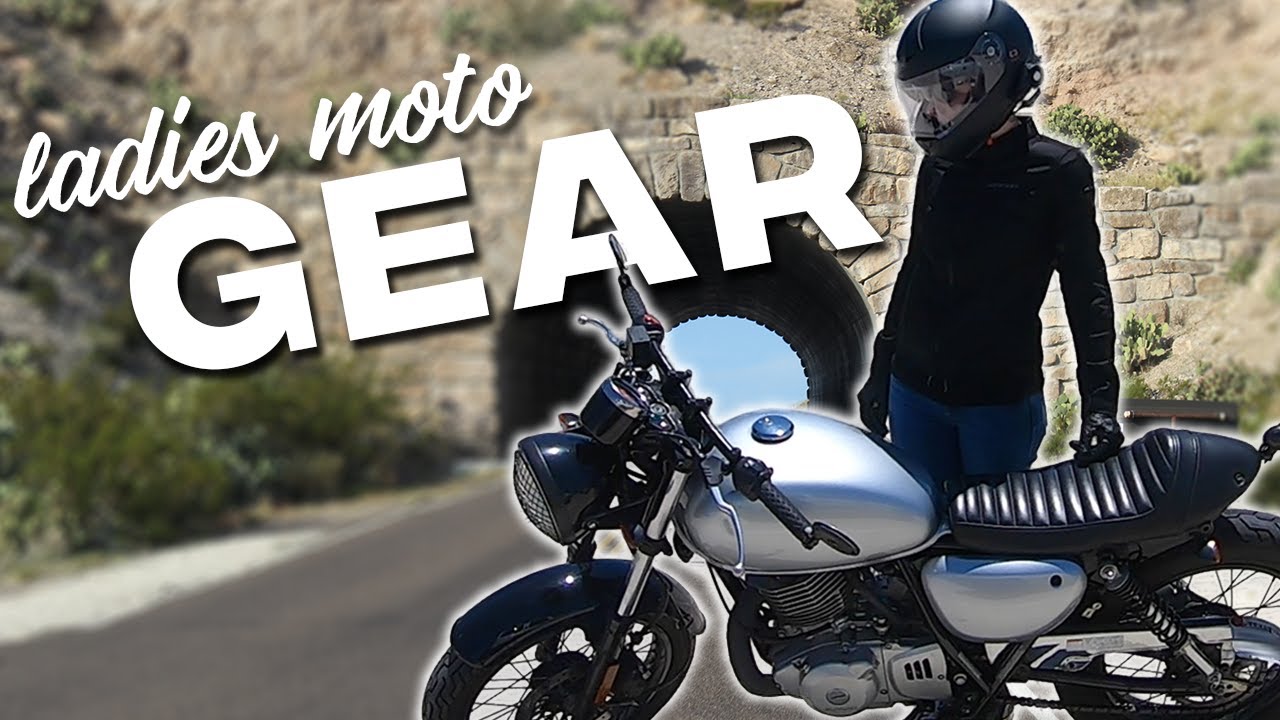MOTORCYCLE GEAR FOR WOMEN: What I wear when I ride // My favorite gear as a petite motorcycle rider