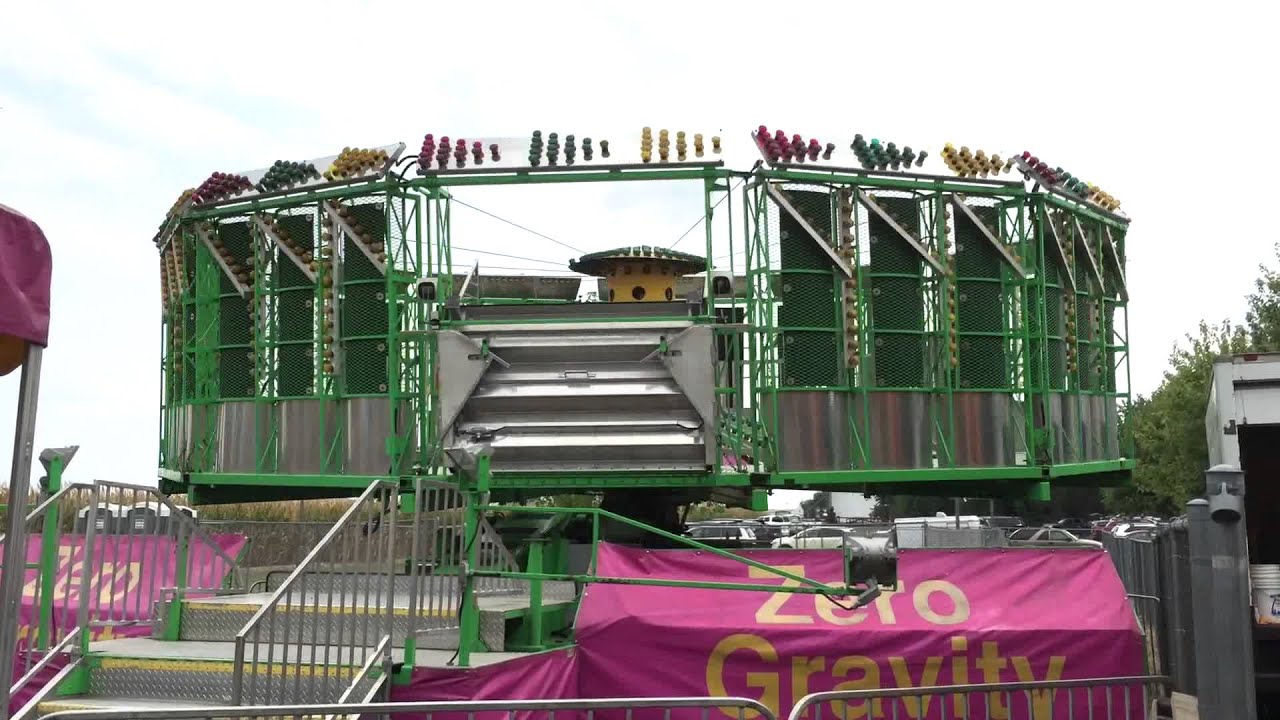 Zero Gravity Amusement Ride