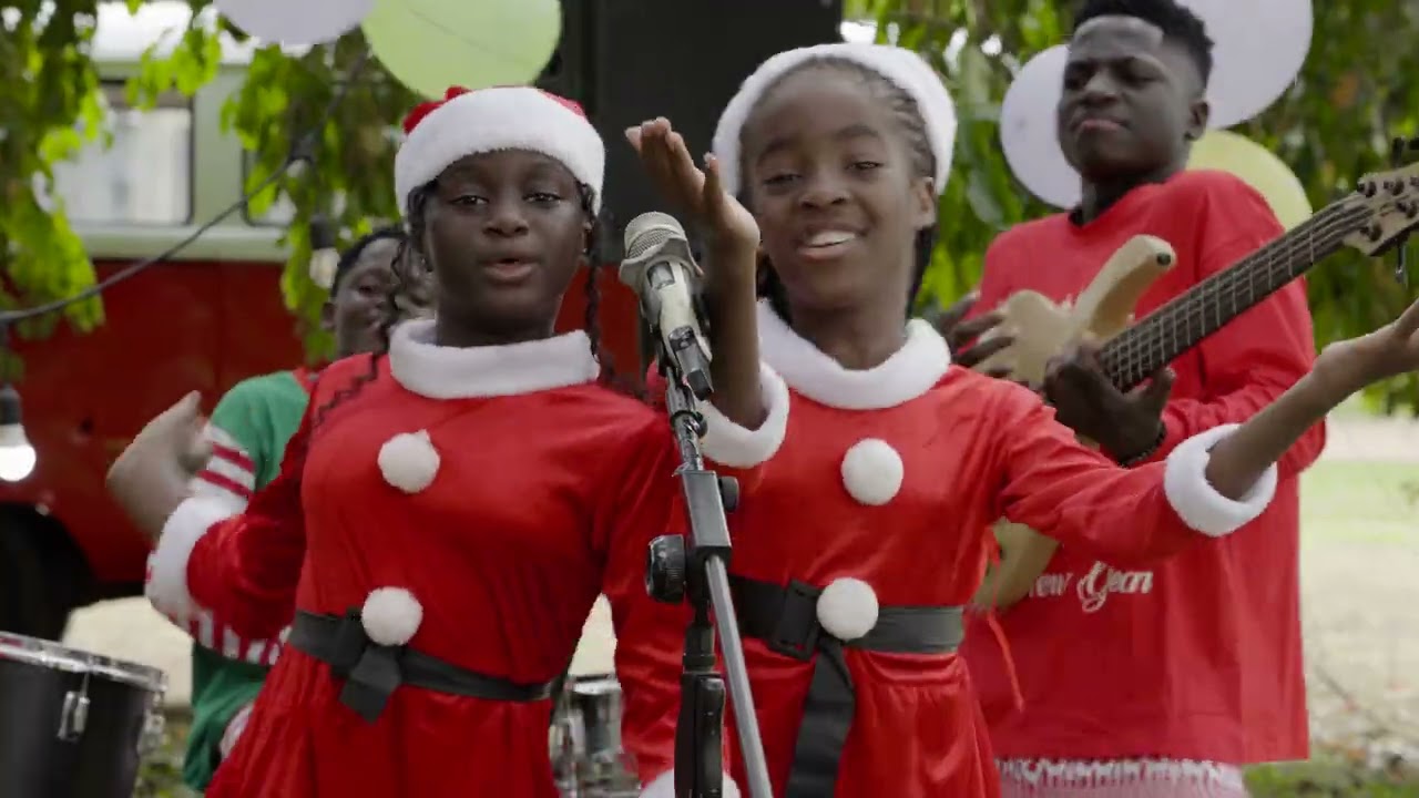 GHETTO KIDS - MERRY CHRISTMAS SONG 2025 (OFFICIAL MUSIC VIDEO)