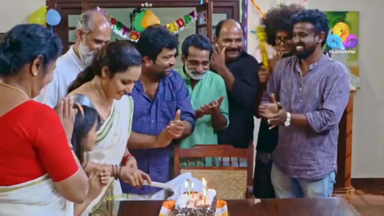 നീലുവിന്റെ പിറന്നാളിന് ബാലുവിന്റെ സർപ്രൈസ്‌ ഗിഫ്ട്.! ഒരു ഒന്നൊന്നര ഗിഫ്ട് ആയി പോയി | UM | Viral Cuts