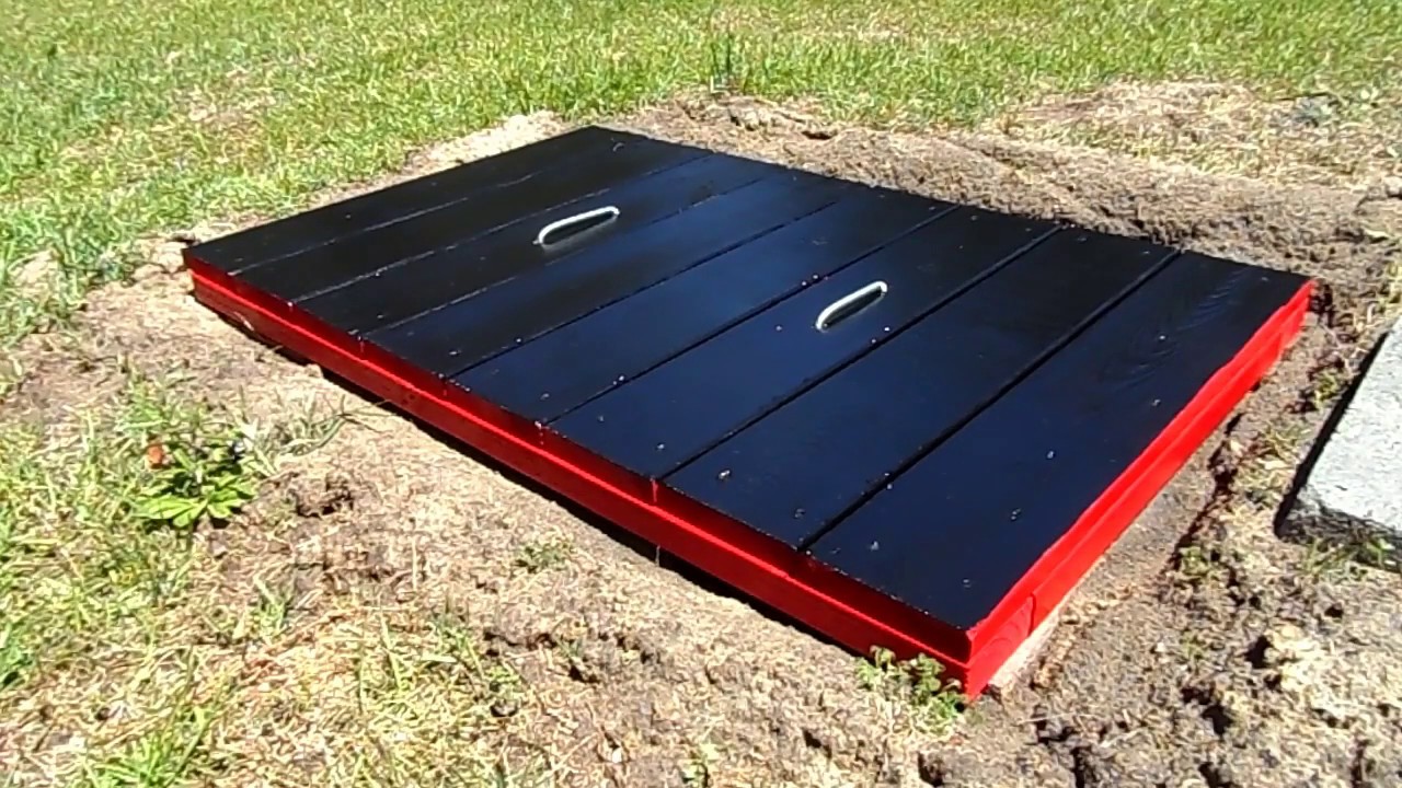 Septic Access Hole Covers 22Jun20  Vid-060