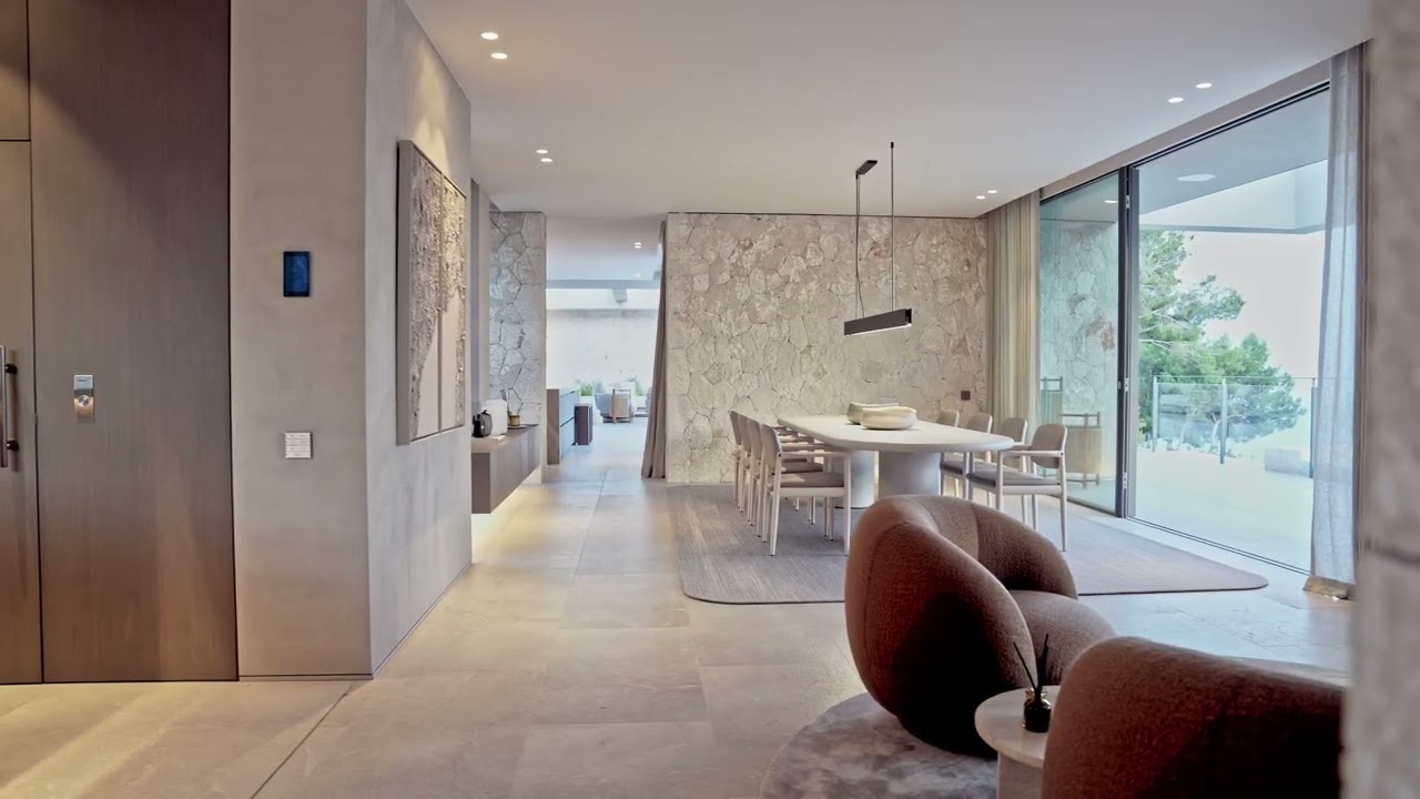 Villa Aura ·Luz, materia y silencio en Mallorca | Arquitectura mediterránea filmada | Paula Martínez