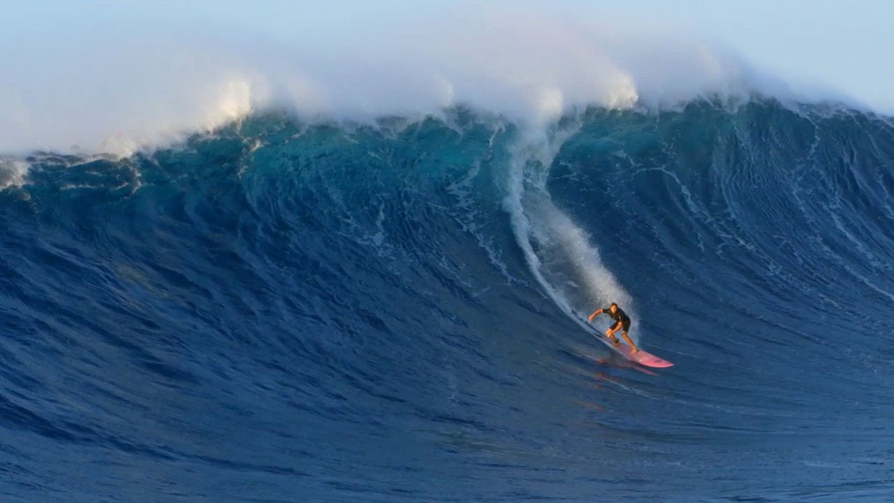 Distance Between Dreams Extra: Surfing Jaws w/ Maui&rsquo;s Finest Big Wave Chargers