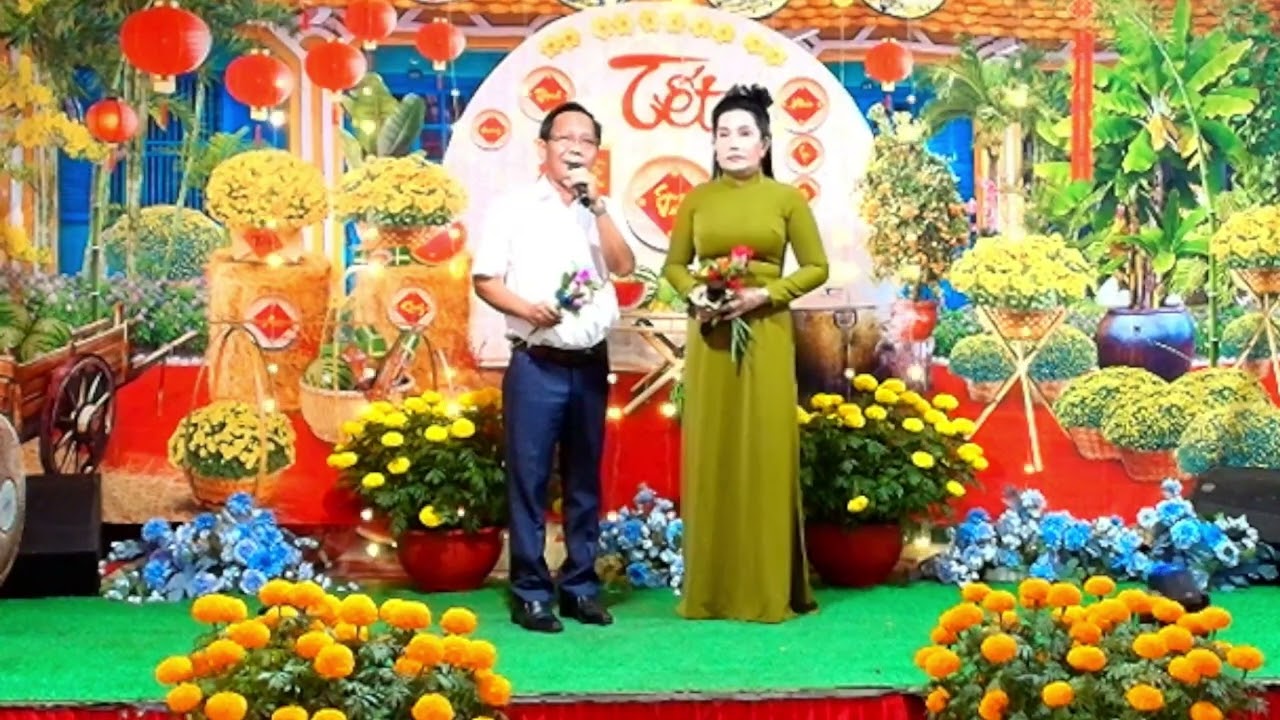 DUYÊN TÌNH / ANH ÚT - CHỊ TRANG / CLB TRUNG TIẾN