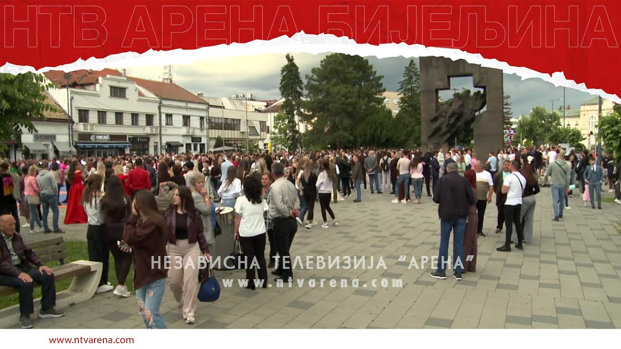 Maturanti Poljoprivredne i medicinske škole Bijeljina zablistali gradskim ulicama