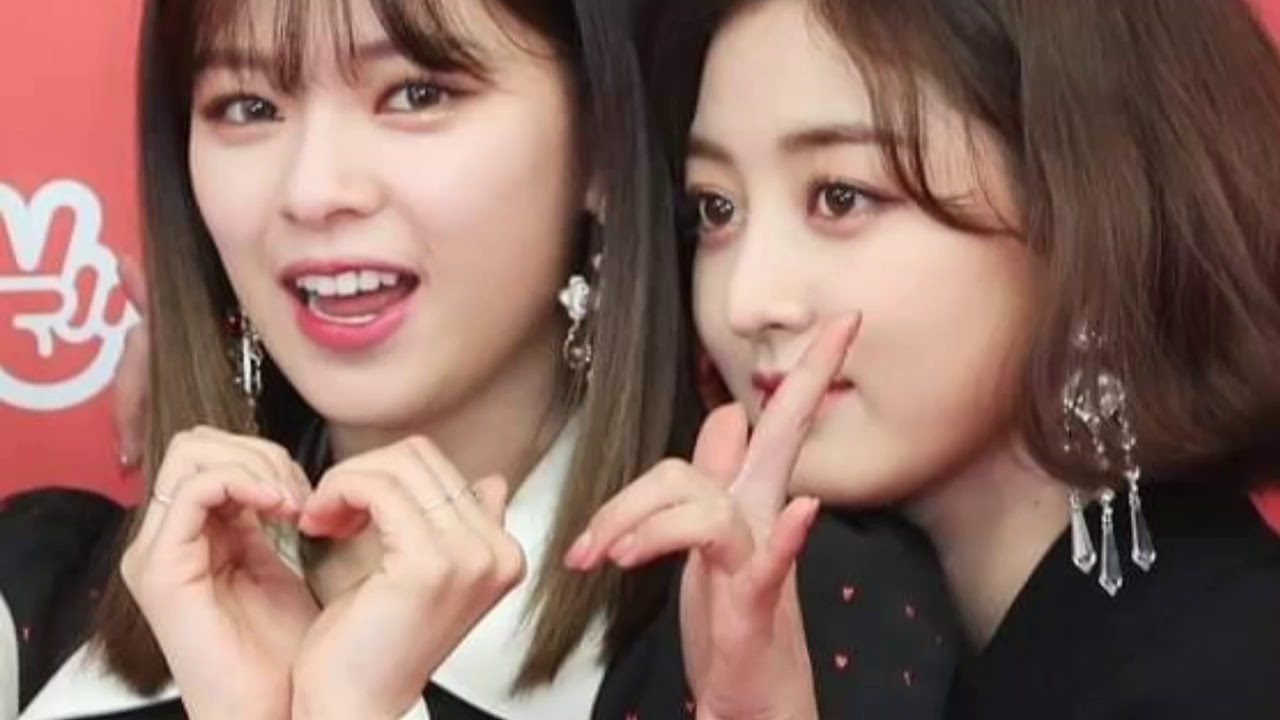 TWICE - JEONGYEON × JIHYO