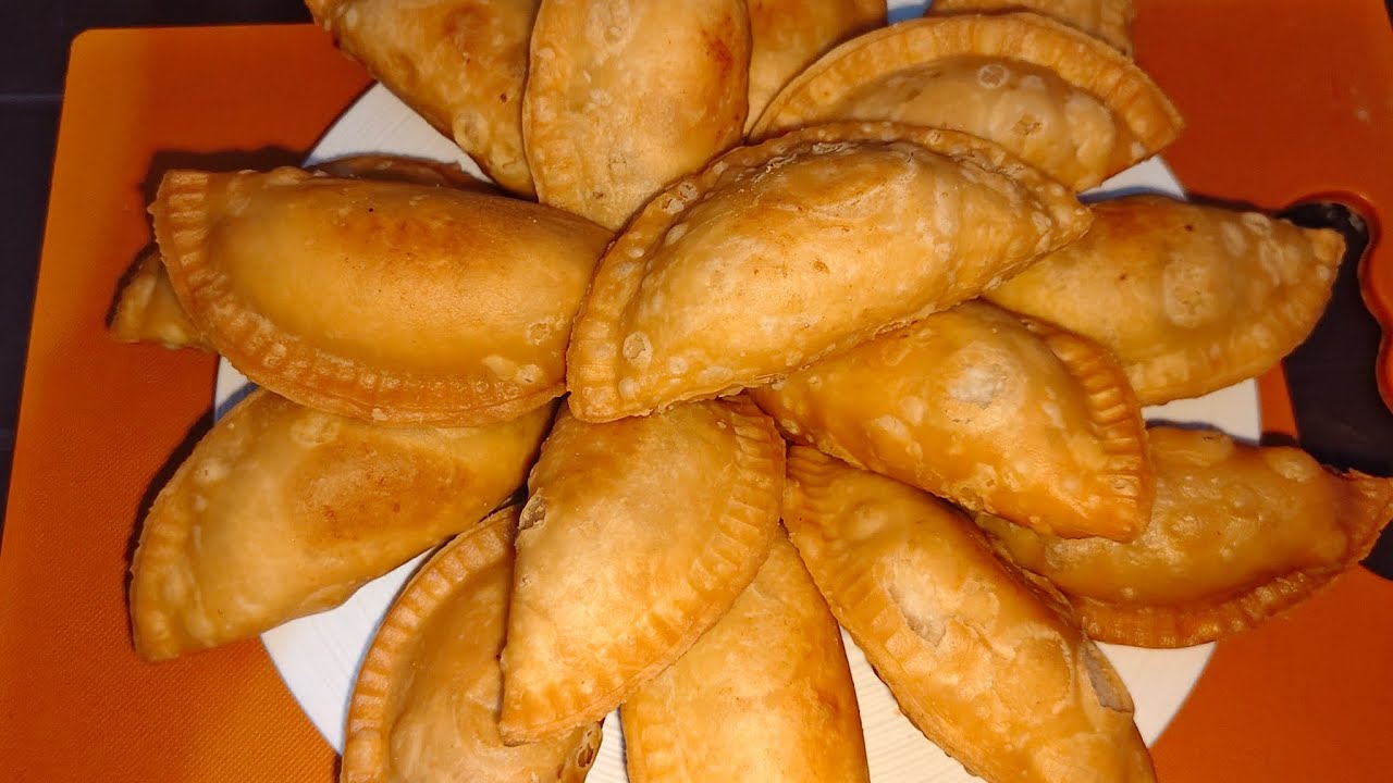 होली फेस्टिवल स्पेशल मावा गुजिया की रेसिपी l #mavagujiyarecipe #video #Holi #Gujiya #cooking #recipe
