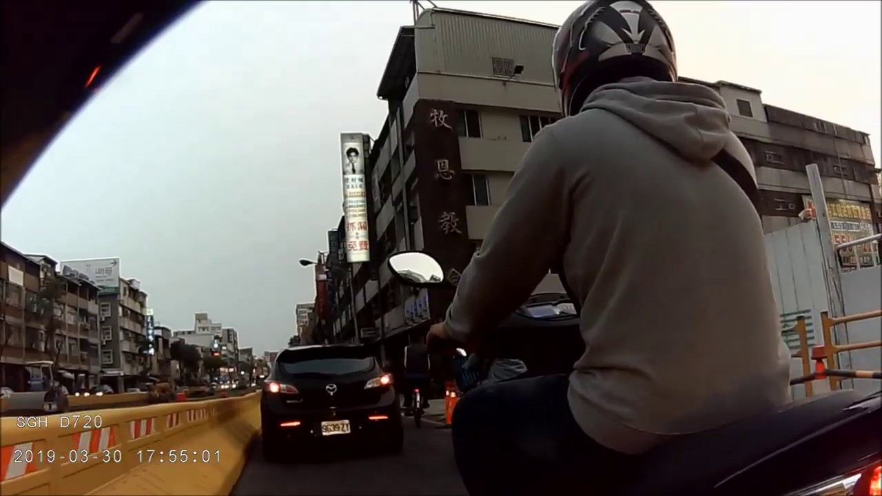 大順陸橋兩側車道提前開放通行，請依限速（時速30公里以下）限重（3.5公噸以下車輛）通行，3月29日中午12時完成兩側混合車道供汽機車通行20190330實際機車騎乘【第1部】龍頭視角前鏡頭【共2部】