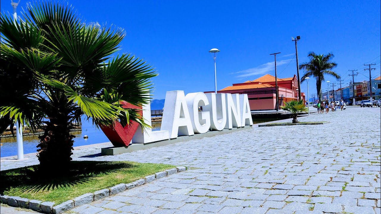 Laguna SC.  O Centro  Histórico e o Mercado Público.  15.02.2020