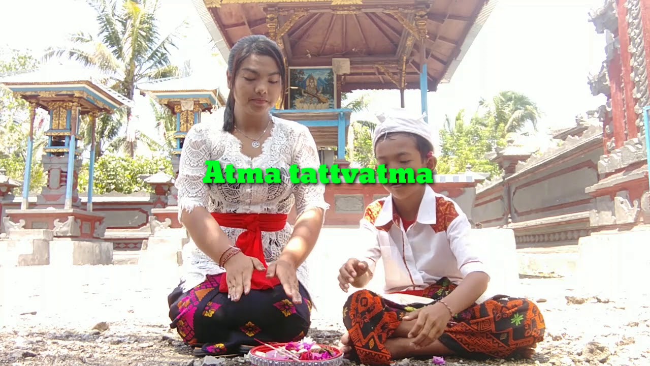 Susunan dan mantra sembahyang sehari hari agama hindu