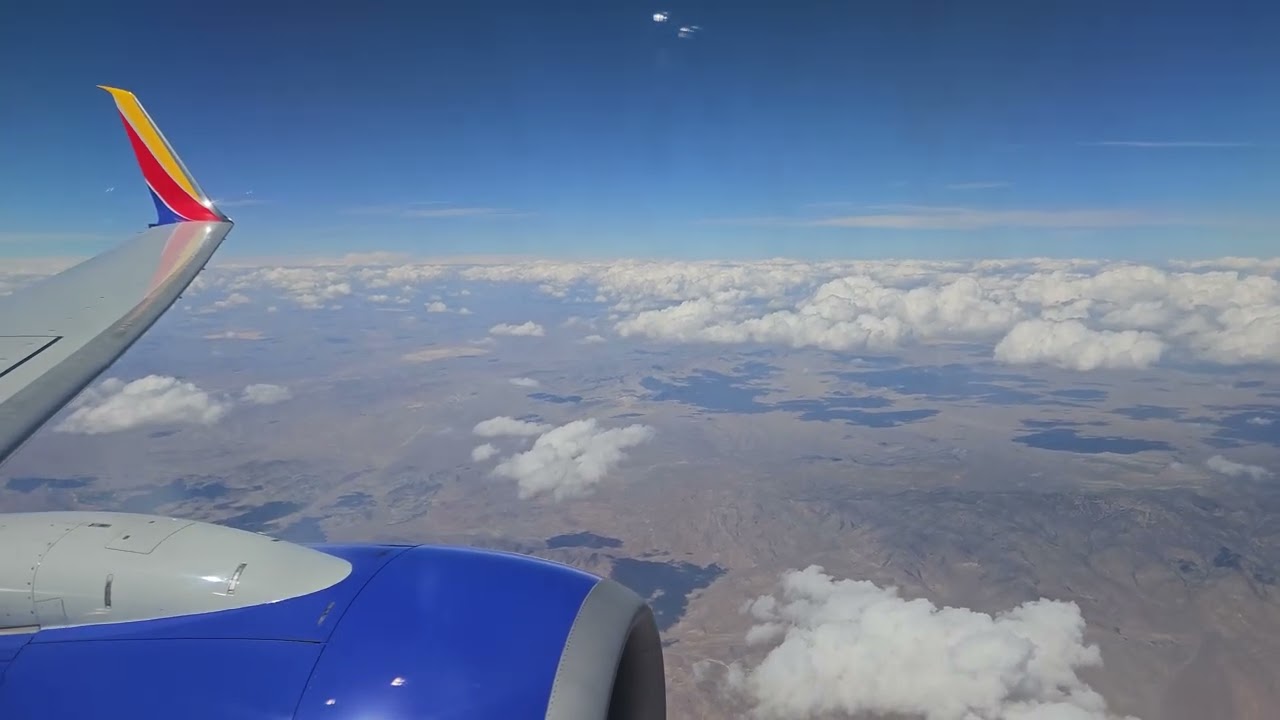 (Extended) Southwest Airlines Descent, Landing, And Taxi In Las Vegas