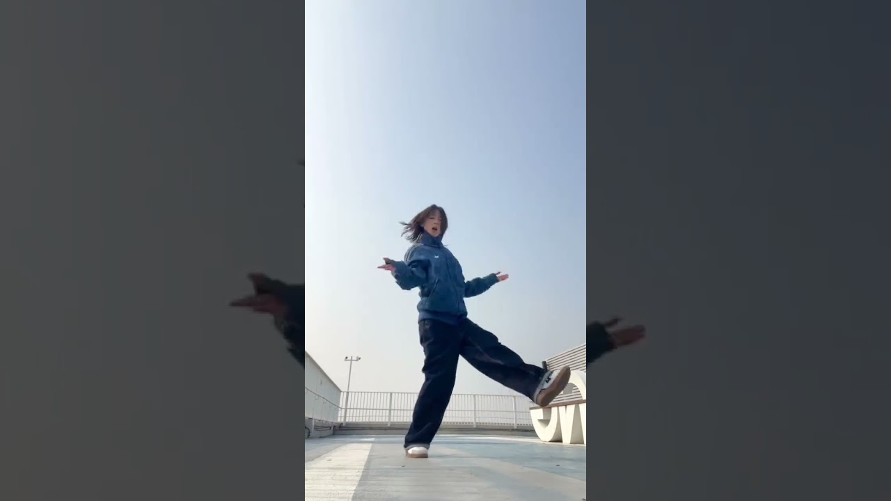 SPAGHETTI (feat. j-hope of BTS) 【LE SSERAFIM】 