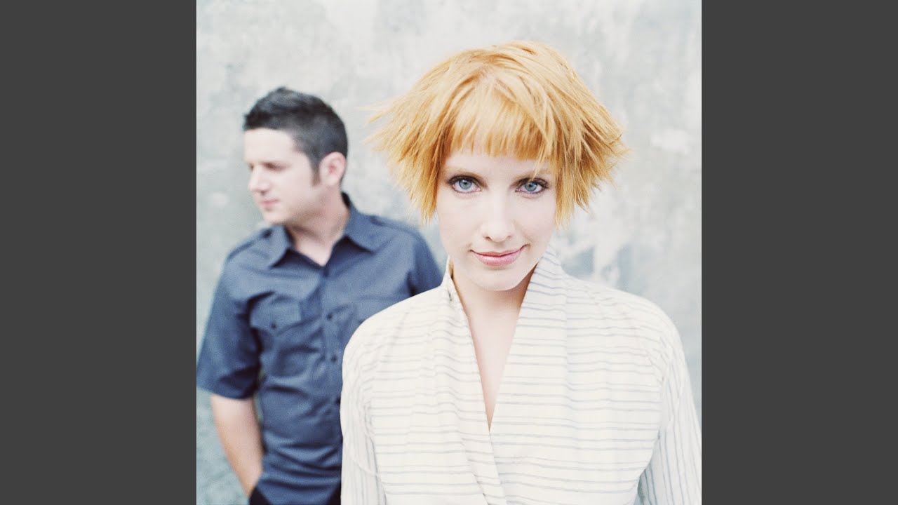 Don't Dream It's Over (AOL Sessions Acoustic Version)