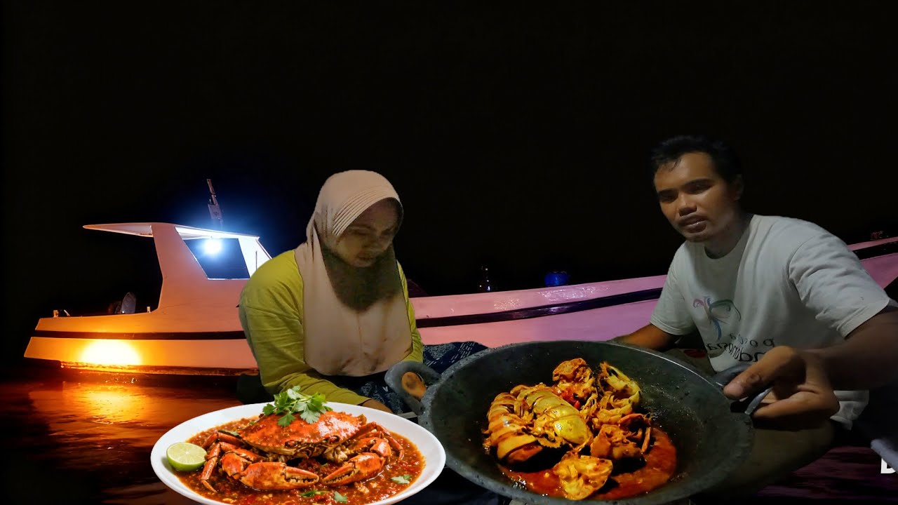 Menombak & berburu diguyur hujan deras petir bermalam dikabin perahu hangat & masak langsung sahur
