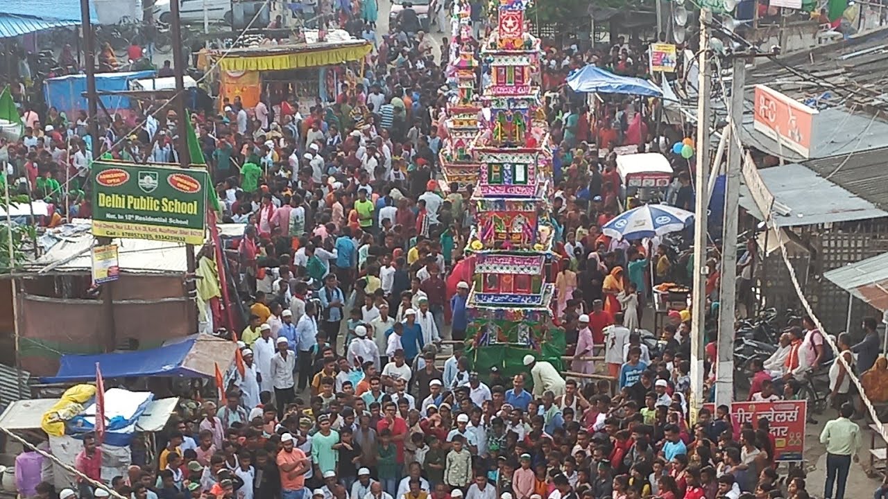 #muzaffarpur कांटी में ताजियां जुलूस में युवाओं में दिखा काफी उत्साह, शांतिपूर्ण निकाला गया जुलूस