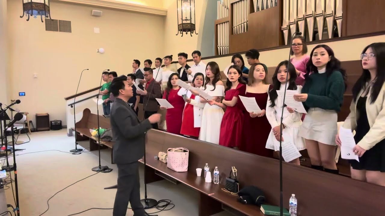 Trong Đêm Hồng Phúc - Phùng Minh Mẫn- ca đoàn Teresa Augusta.