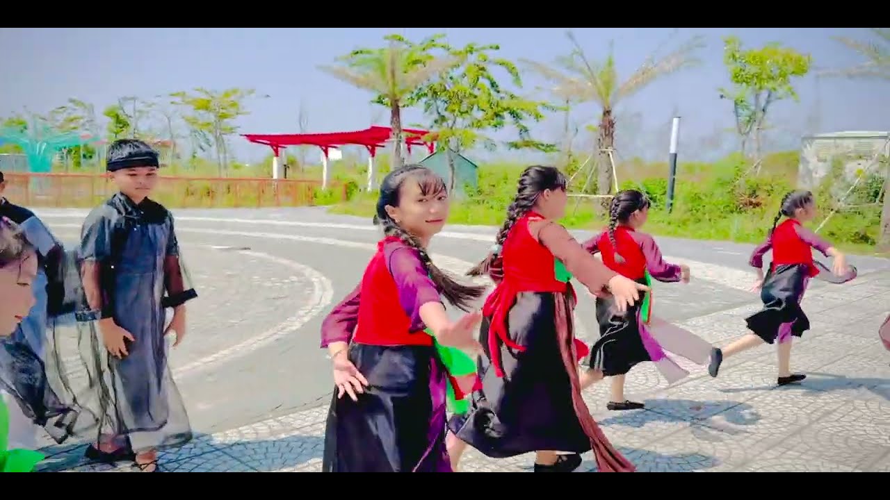 Flashmob Bắc Bling - Lớp 5/4, Trường tiểu học Kim Sơn (Gành Hào, Cà Mau)
