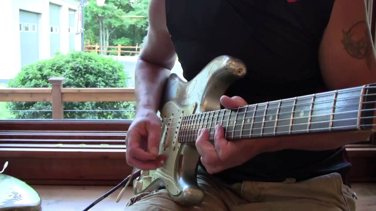 Eddie Vegas 1962 Exclusive Special Made Firemist Silver Vegas Fender Strat Relic www.eddievegas.com