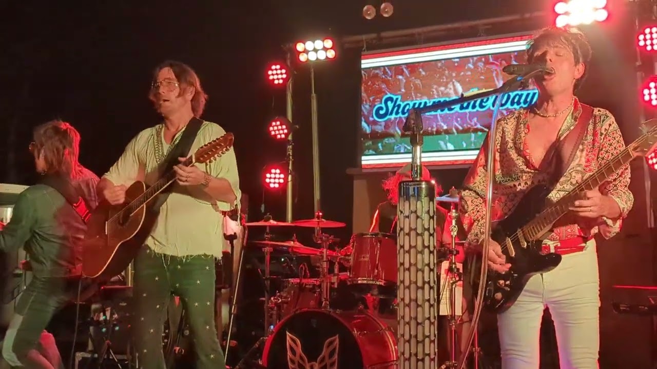 Enntertainment Club Of NJ ; Super Trans AM / Show Me The Way @ Red Rock Tap & Grill Aug 27 2022