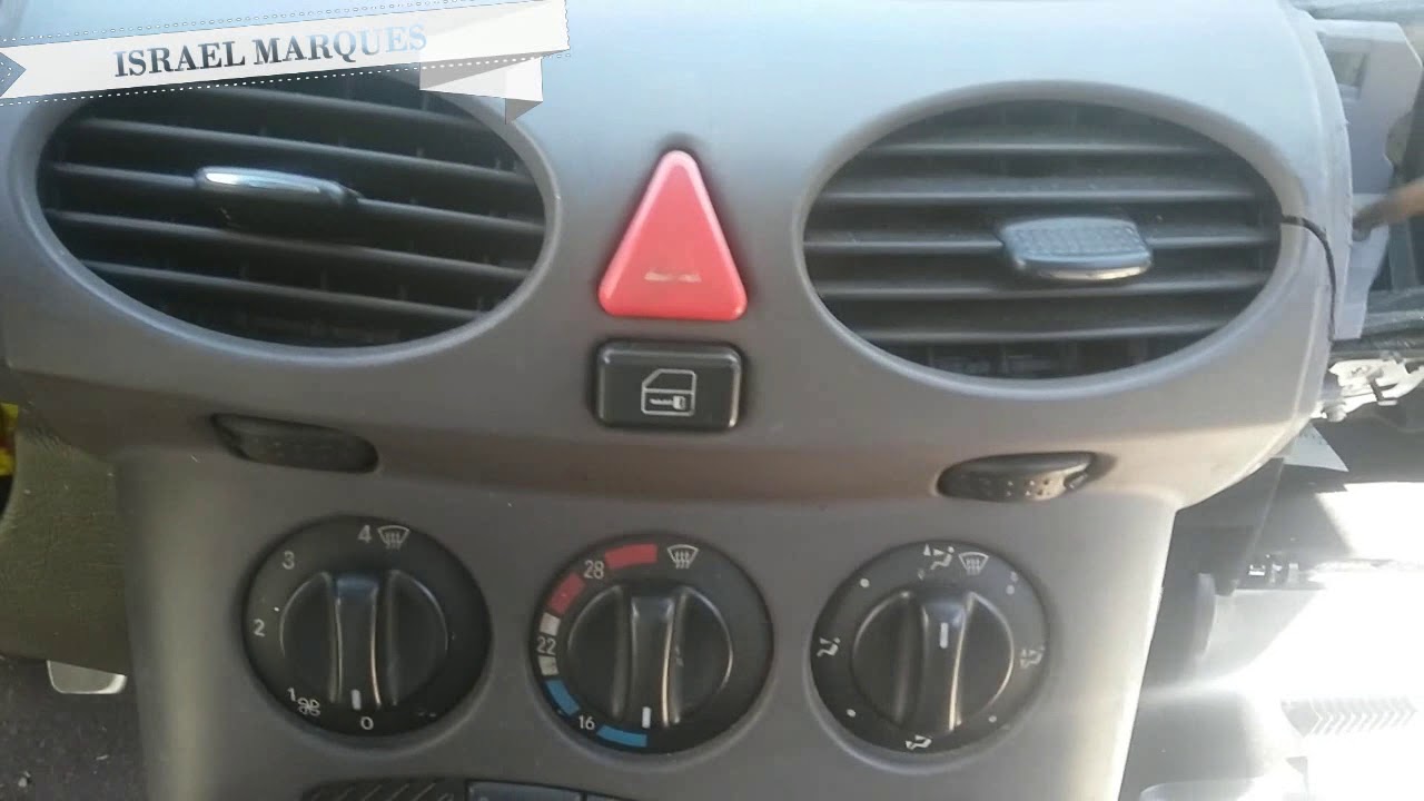 COMO REMOVER PAINEL CENTRAL DO CLASSE A 160