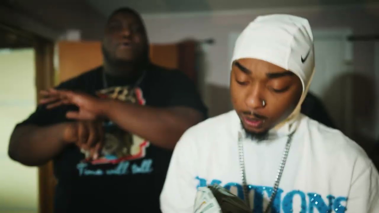 SKiYi 51 Ft. Bigg Heavyy - Find Ya (Official Music Video)