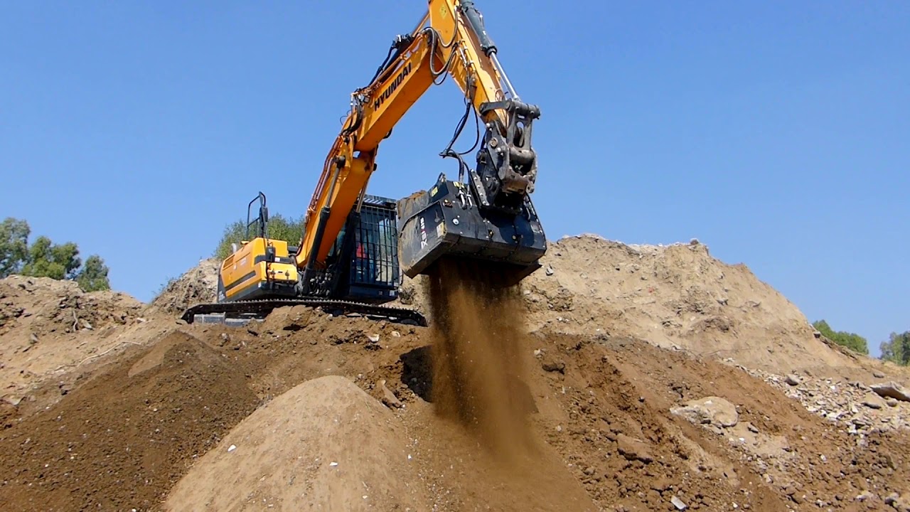 Simex VSE 30 Screening Bucket for excavator - screening clayey soil and wet material