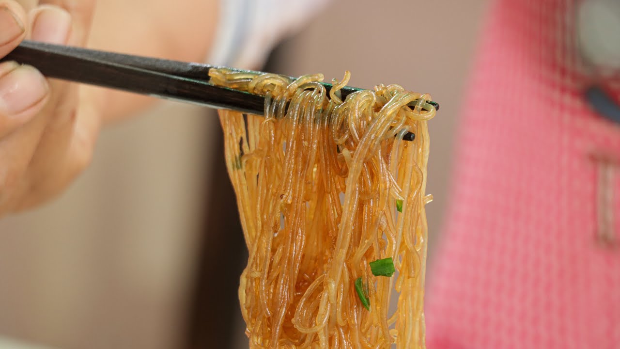 Fried Glass Noodles Recipe - Bean Thread Noodles Stir fried With Ground Meat