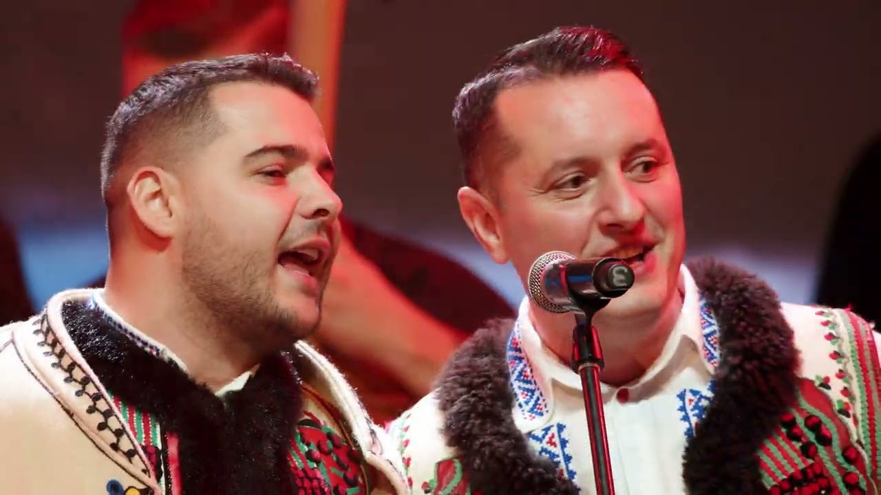 Georgiana Lobont & Colindatorii Bihorului - Dă Doamne La Lume Bine || CONCERT BT ARENA