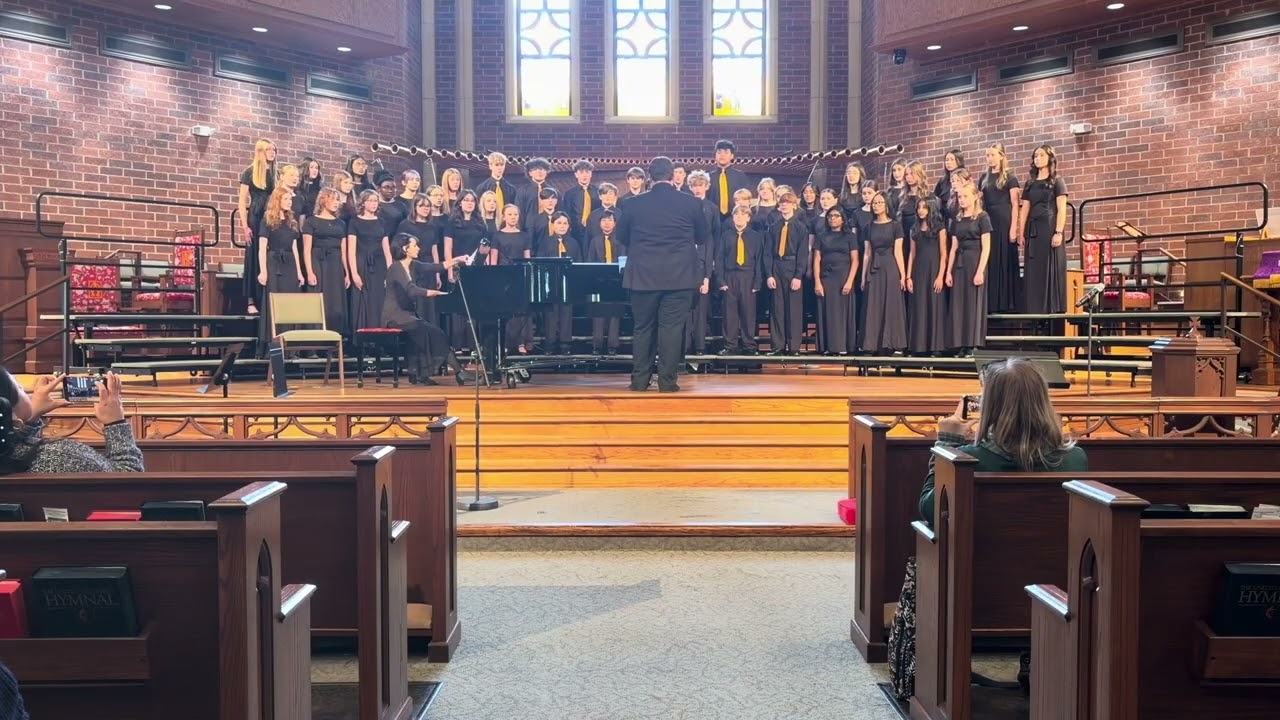 Gloria in Excelsis Deo (Vivaldi, Arr. Porterfield) - Central Magnet School 7th/8th Grade Choir